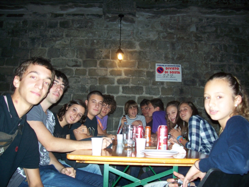  Image name: Estate067.jpg 
 width: 801 pixel 
 height: 602 pixel 
 Size: 388591 bytes 
 Click to enlarge 